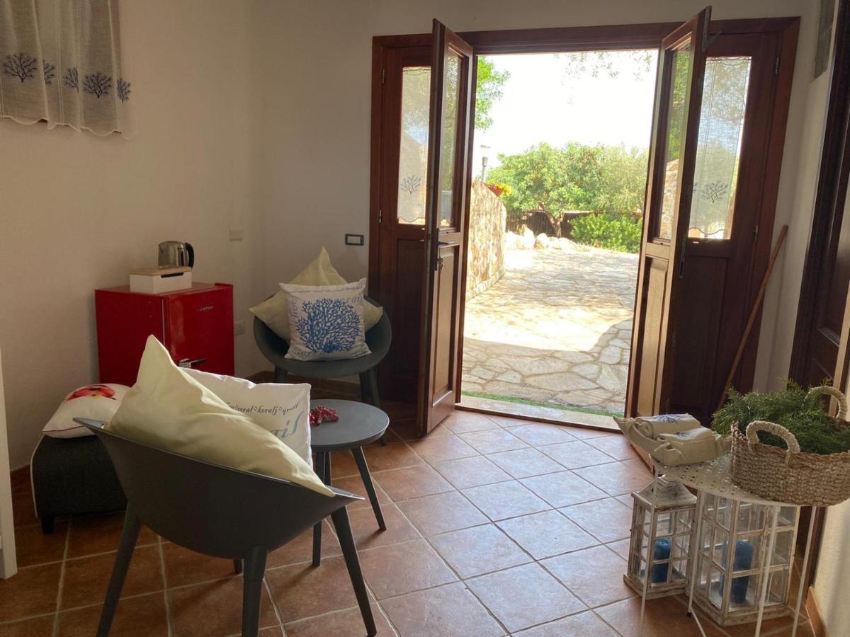 Case Vacanze Villa Rosita San Teodoro  Ngoại thất bức ảnh