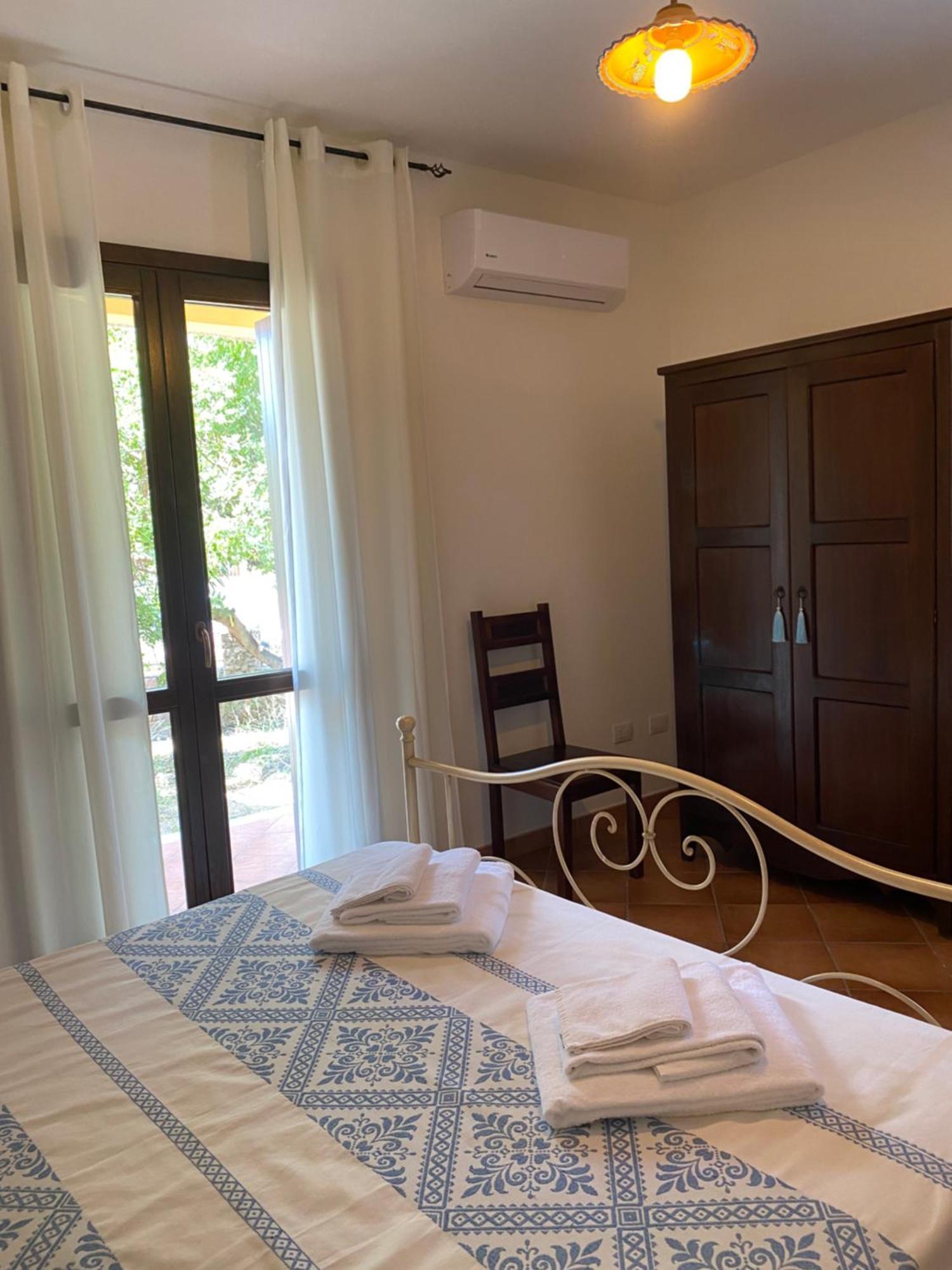Case Vacanze Villa Rosita San Teodoro  Ngoại thất bức ảnh